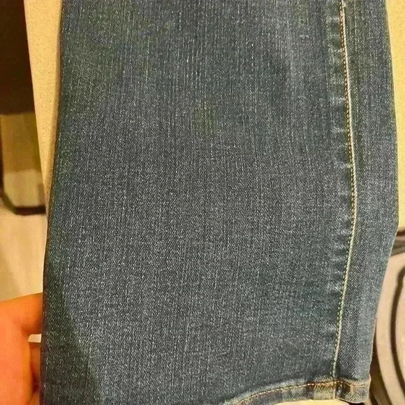 Express flare high waisted jeans distressed - Picture 5 of 15